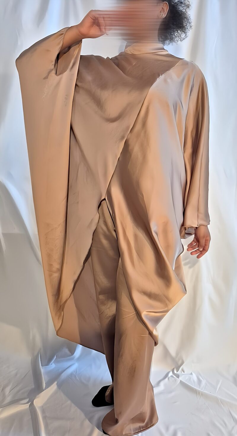 Ensemble Satin Asymétrique – Image 5