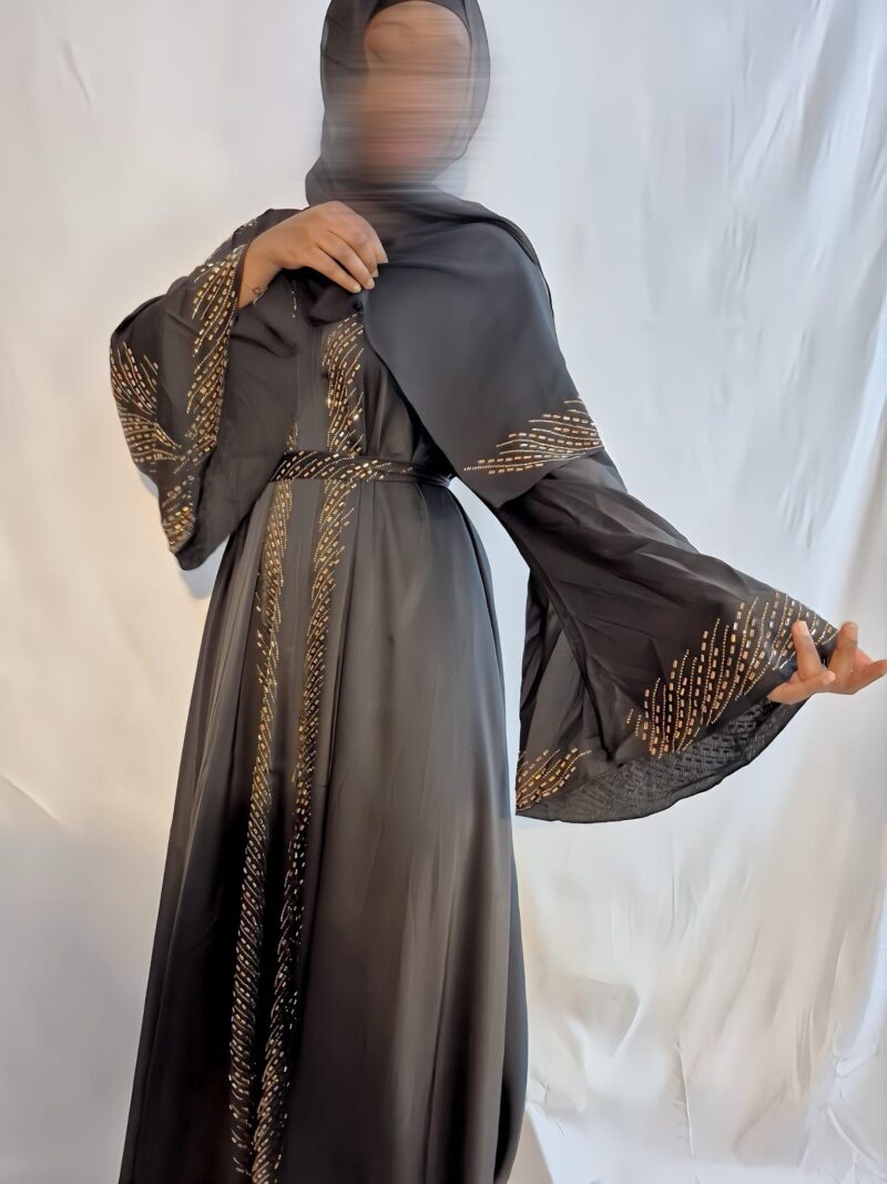 Abaya Linda